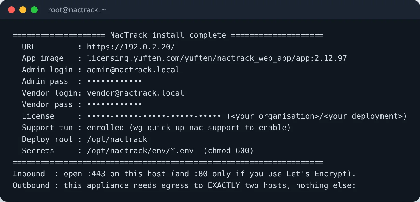 End of installation: interface address and administrator account, passwords masked here.